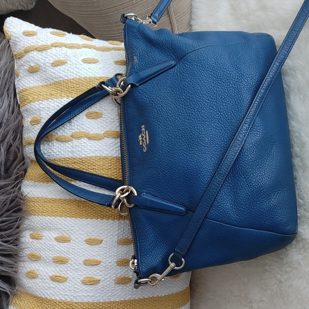 Coach Kelsey Emerald blue pebble leather Satchel Crossbody F36675